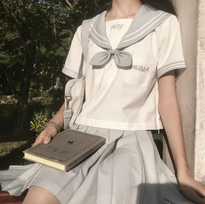 喜剧轻松