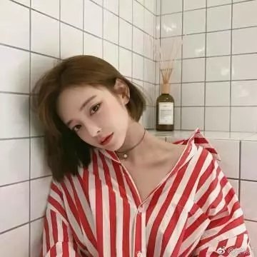 想被拥抱的12个女人